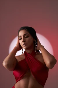 Runa Khan bedazzles in new photoshoot